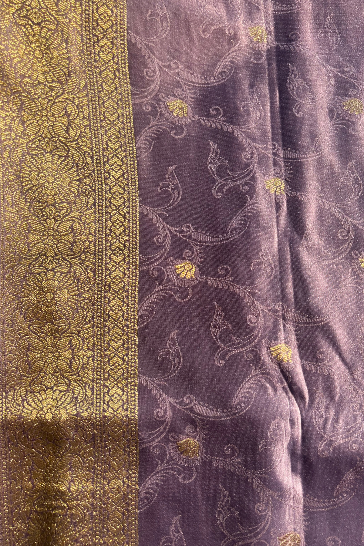 Lavender - Jaal Mashru Satin Banarasi Silk Saree