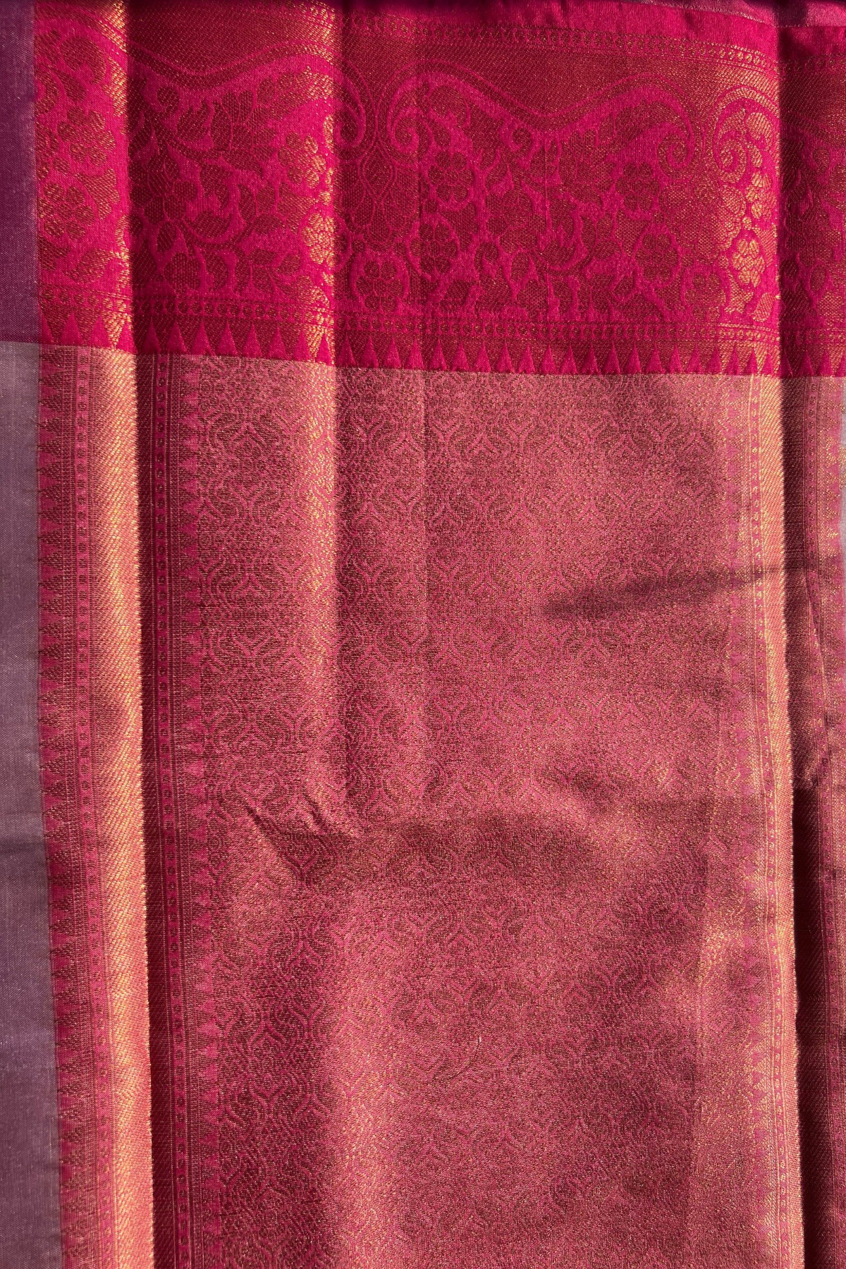 Lilac Magenta Contrast Katan Silk Banarasi Saree